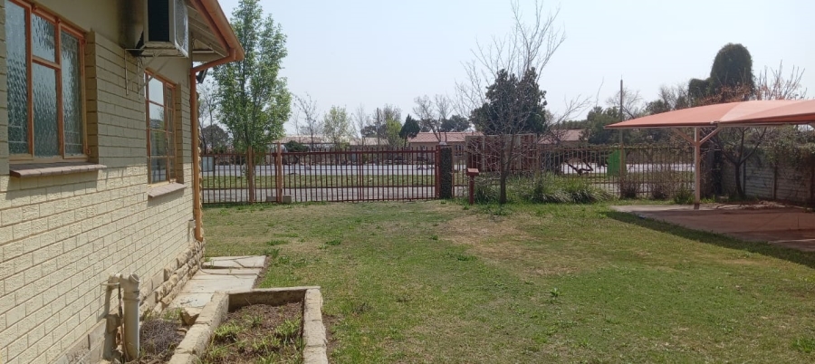 4 Bedroom Property for Sale in Senekal Free State